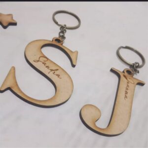 LLavero inicial grabado