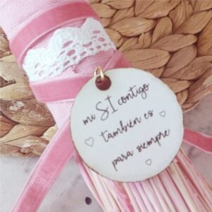 medalla madera blanca